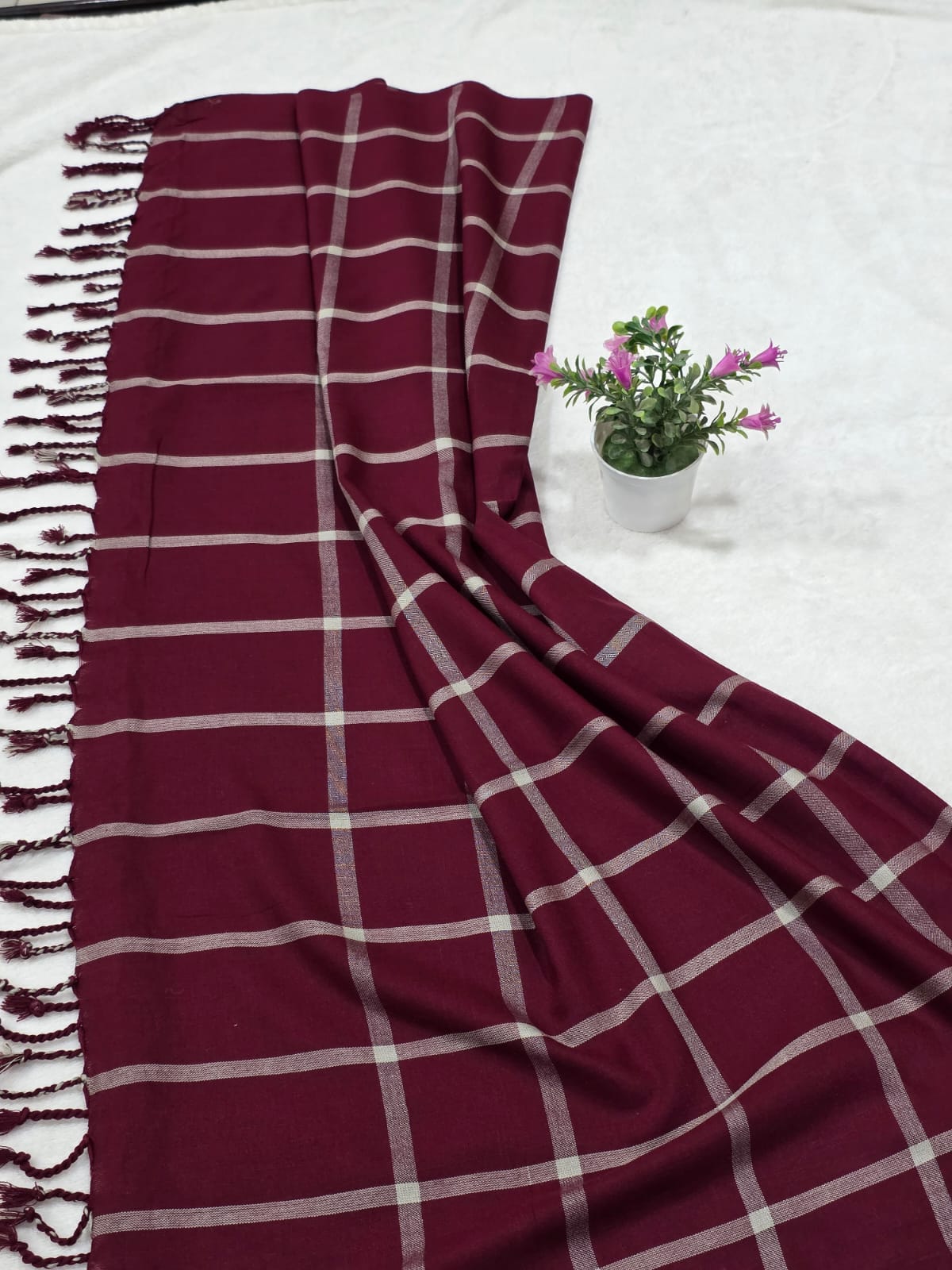 Manroon Check Shawl-001
