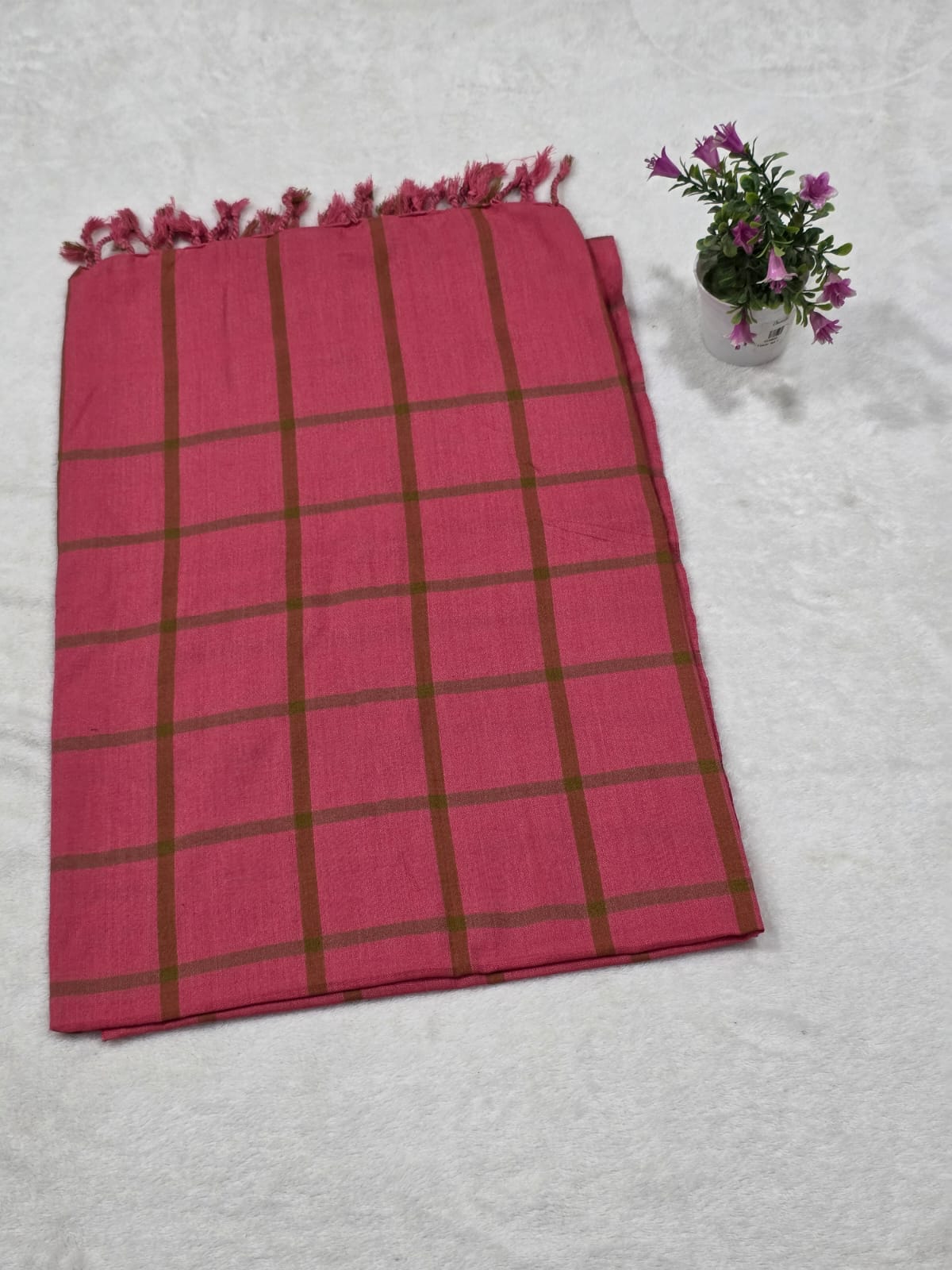 Pink Plaid-Check Shawl-003