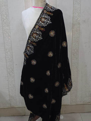 BLACK VELVET SHAWL